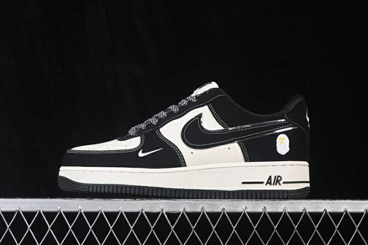 Picture of Air Force 1 _SKUfw23247359682530375fw